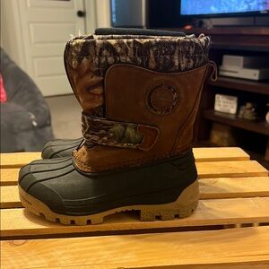 Little BoysBrown and Black Camouflage Winter Boots